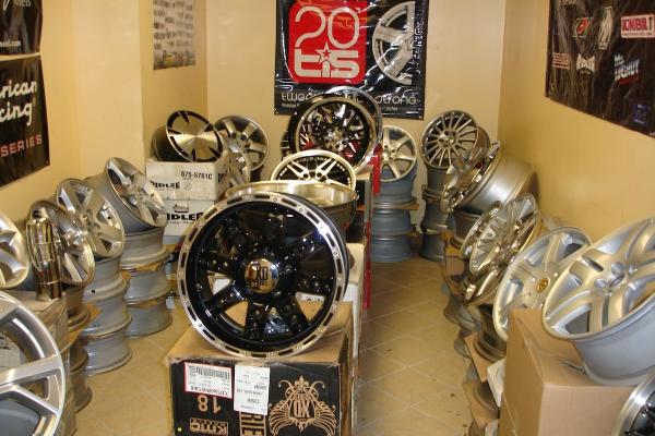 The Hubcap Store
