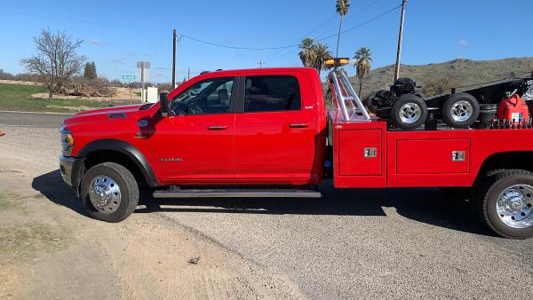 R & S Towing