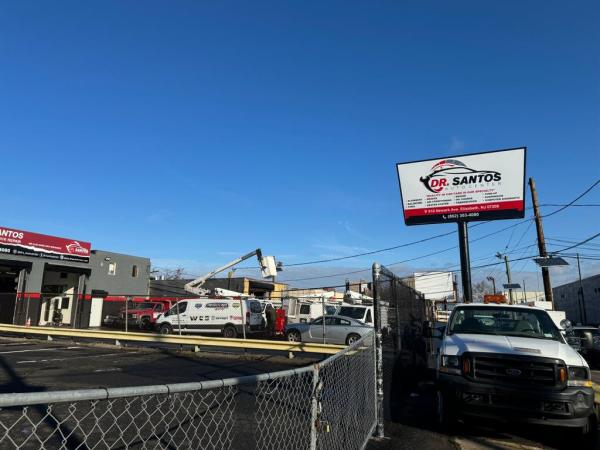 Dr. Santos Auto Center