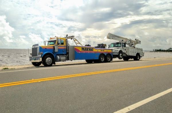 Parkway Wrecker Service Inc.