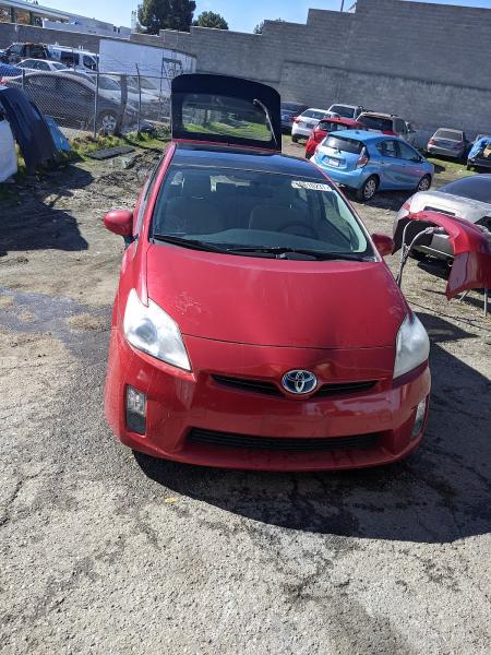 R F Auto Body