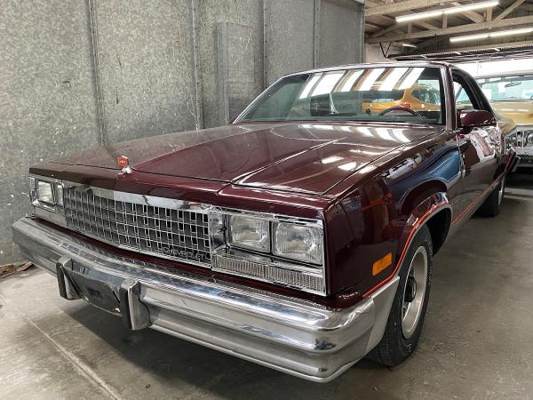 K & C Auto Body