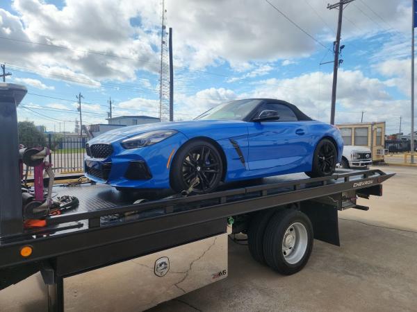 Towing & Roadside Assistance
