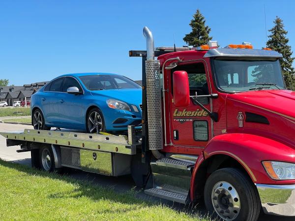 Lakeside Towing