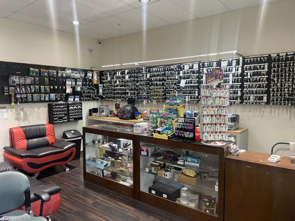 Lock and Roll Locksmith
