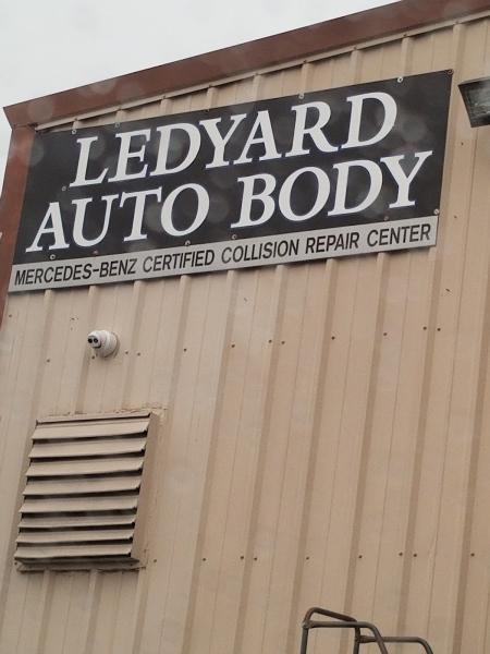 Ledyard Street Auto Body