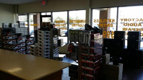 Electronics Master Car Audio & Tint ( EMR )