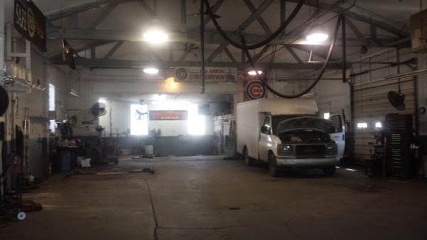 Woody's Garage