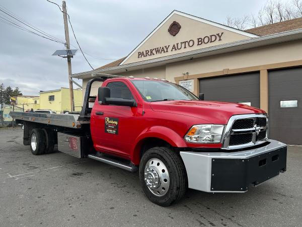 Parkway Auto Body