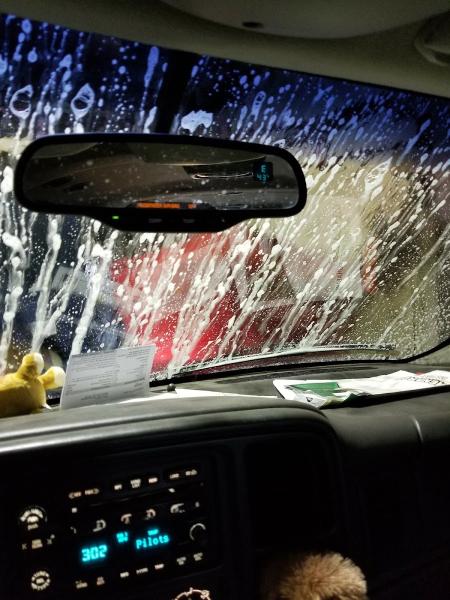 Buff N Glo Car Wash
