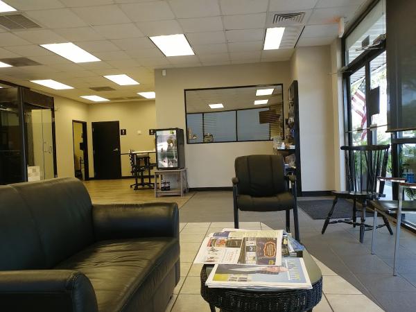 USC Glass Inc