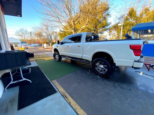 Holiday Car Wash