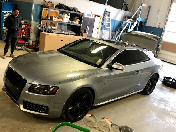 Village Line Auto Body Inc.