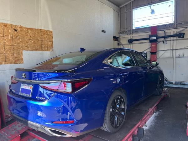 World Wheels & Tires