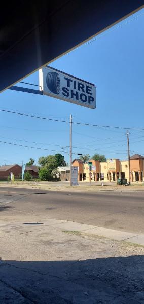 J'S Tire Shop