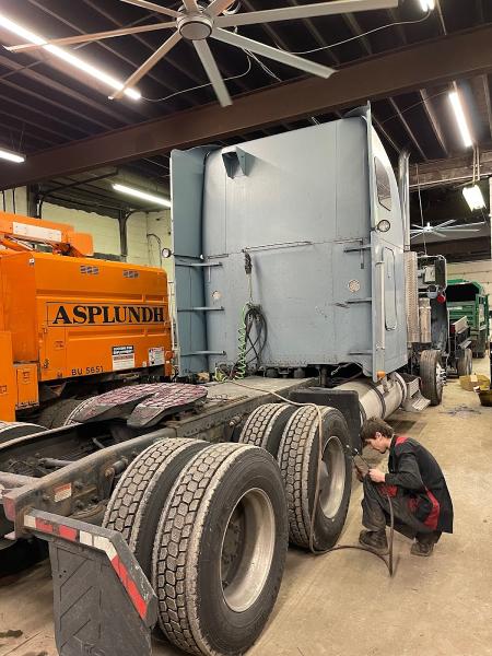 A & R Truck Repair Inc