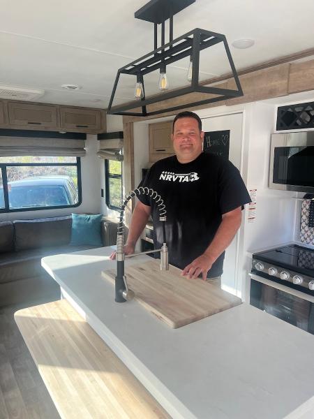 Holt Brothers Mobile RV