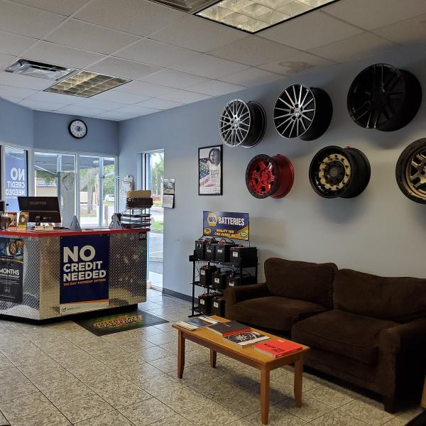 N. Fort Myers Discount Tire & Auto Repair