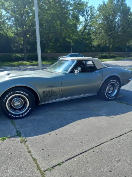 Lucky's Auto Upholstery