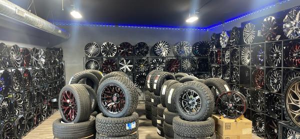 Planet Wheels & Tires