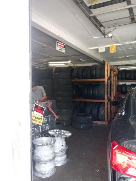 Barrera Tire Shop