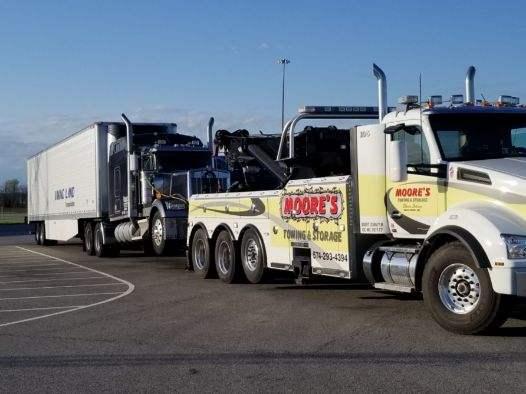 Moore's Service & Towing