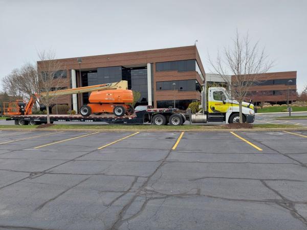 Moore's Service & Towing