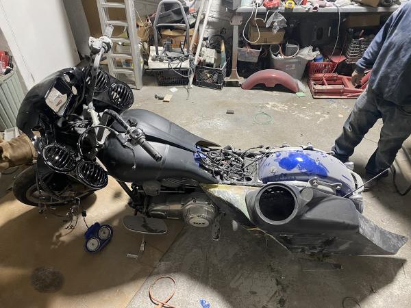 Bros Custom Car Clinic
