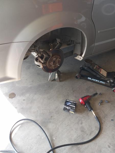 J & V Automotive and Tire Shop