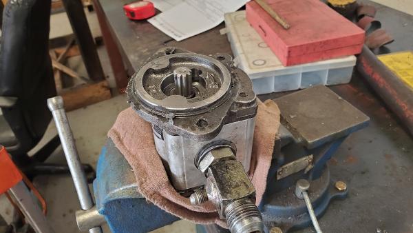 Houston Equipment Services LLC