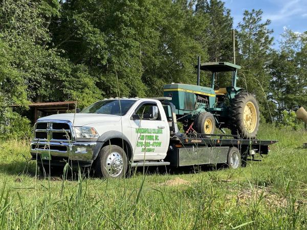 Hawkinsville Collision & Towing