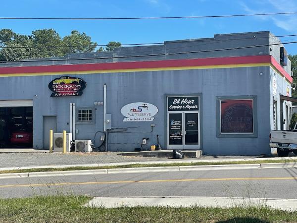 Dickerson's Service Center