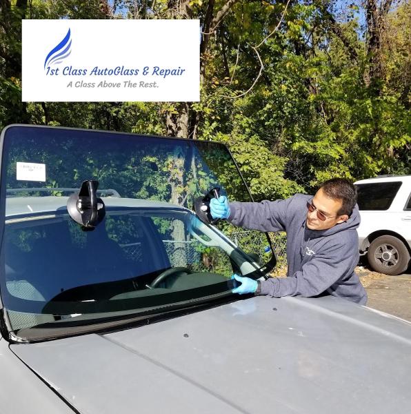 1st Class Autoglass & Repair Llc.