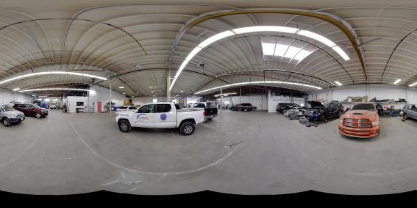 Blumer Auto Center