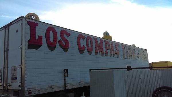 Los Compas Tire Shop