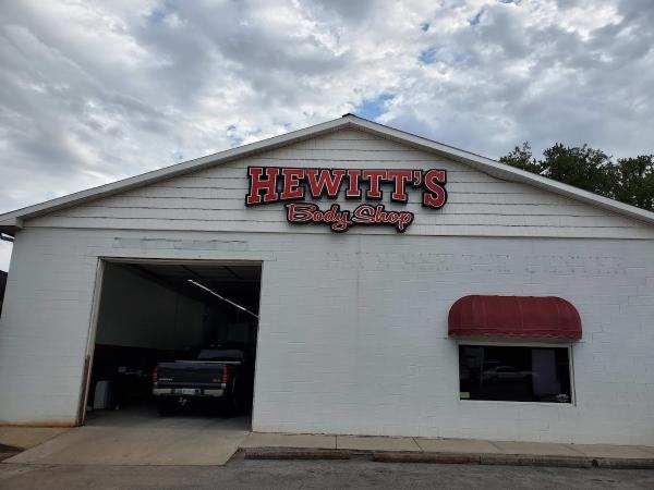Hewitt's Body Shop and Collision Center