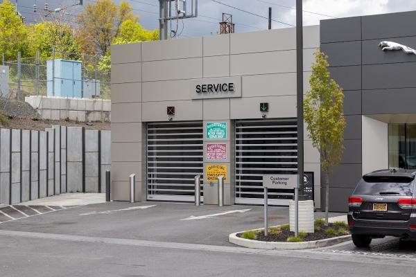 Land Rover New Rochelle Service Center