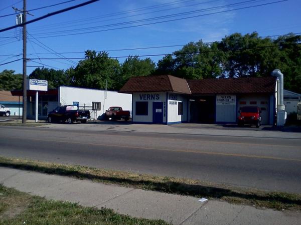 Vern's Collision and Glass Inc