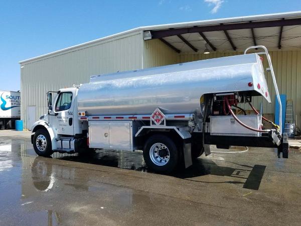 Southeast Decal Removal & Fleet Wash