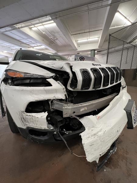 Magenta Auto Body and Paint