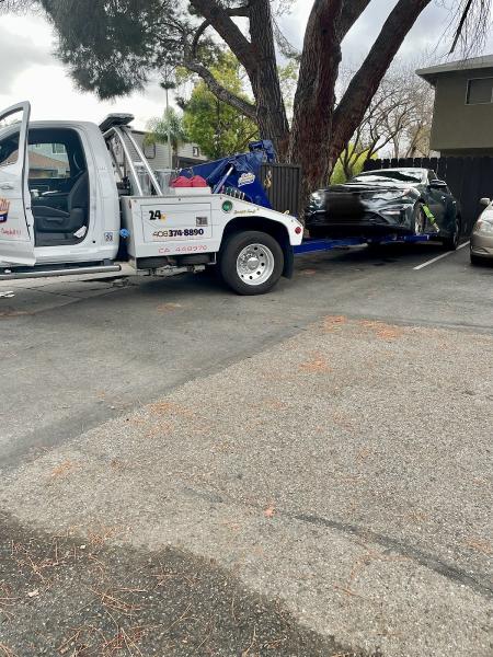 Dick's Community Towing Campbell