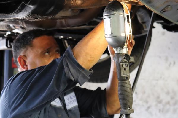 V&M Auto Repair