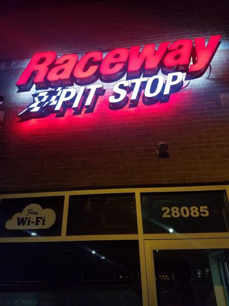 Raceway Pit Stop