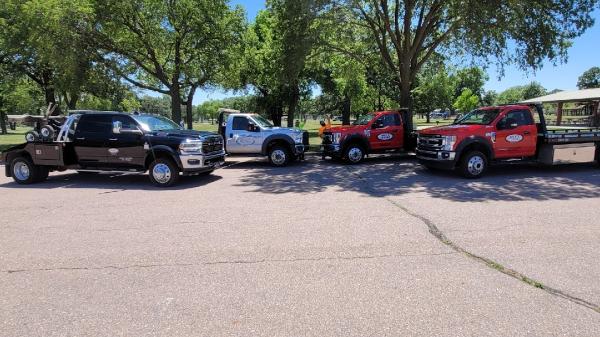 Dave's Towing