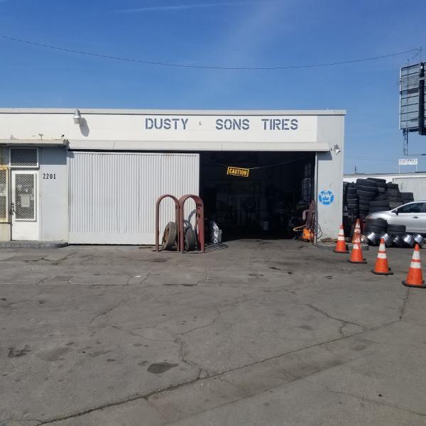 Dusty and Son's Truck and Car Tire Center