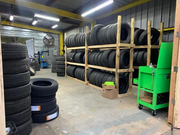 Ellenwood Tires Llc