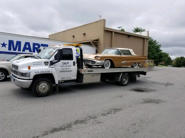 D & M Towing