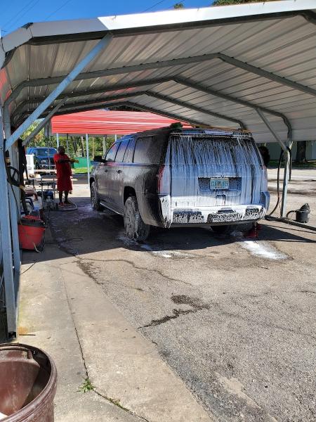 3 Amigos Tireshop and Car Wash