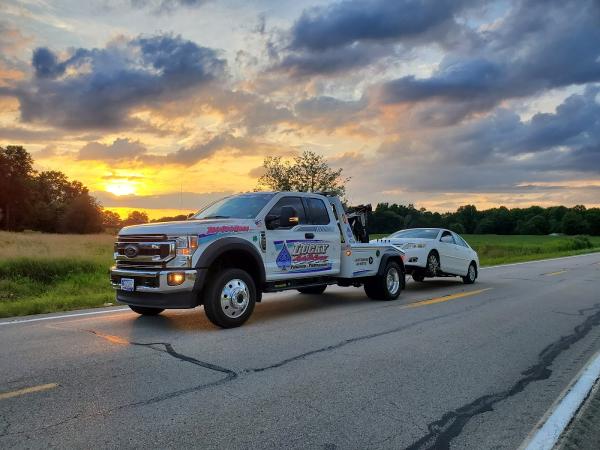 Lucky Auto Recovery Towing & Transport