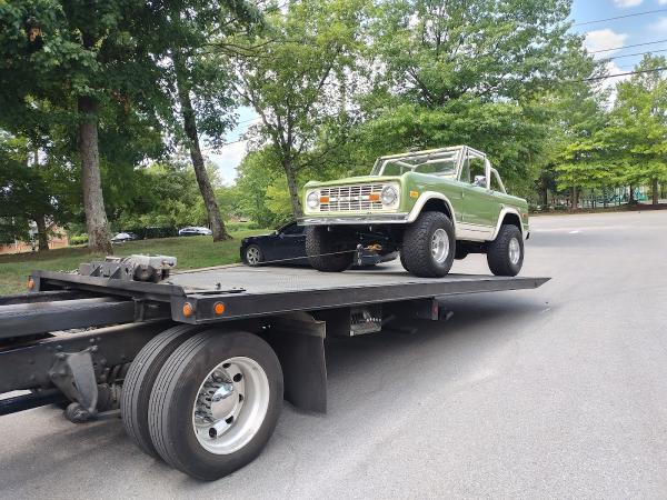 Eugene's Towing